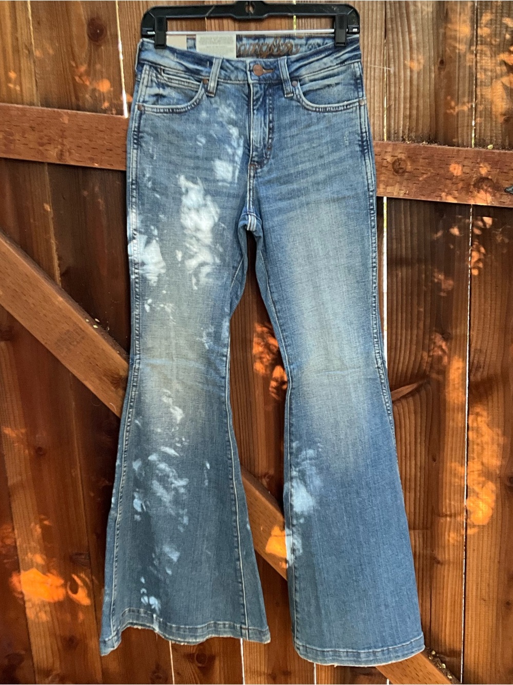 Wrangler RETRO boho hippie high rise flare bell bottom jeans 25 x 34 NWT